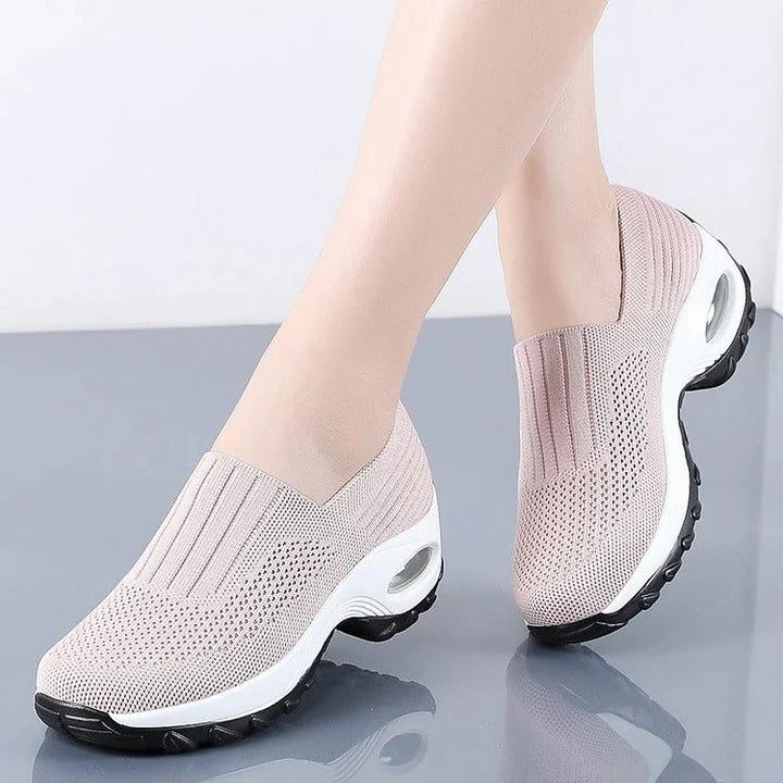 Wygodne Buty Damskie Wsuwane z Ortopedycznym Wsparciem i Amortyzacją 4