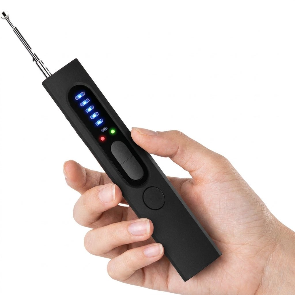 Detektor Ukrytej Kamery 4w1 z Wykrywaniem RF i GPS – Kompaktowy, Przenośny, z Latarką 1