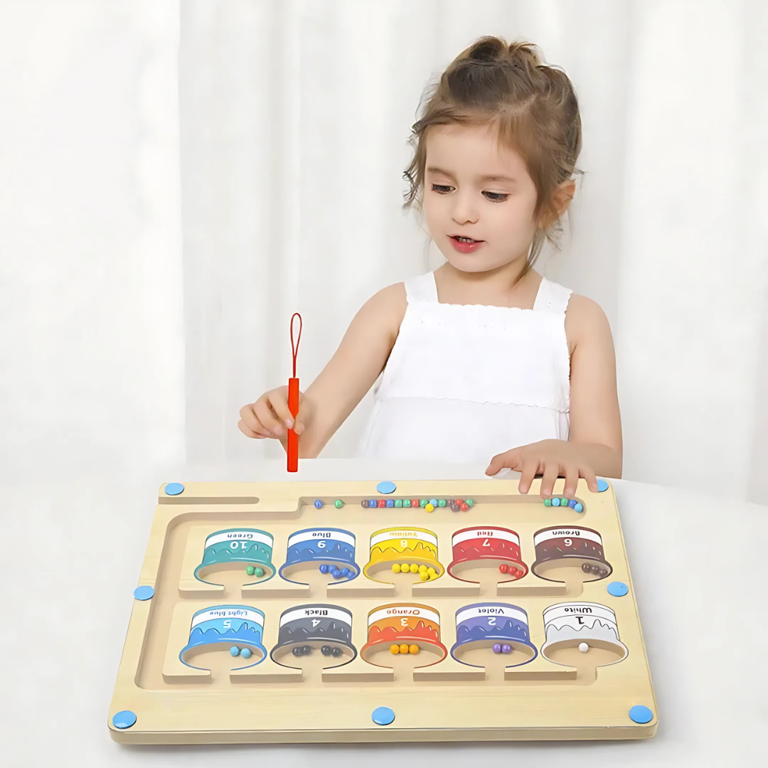 Drewniany Labirynt Magnetyczny - Zabawka Edukacyjna dla 3 Latka, Uczy Kolorów i Liczb 0
