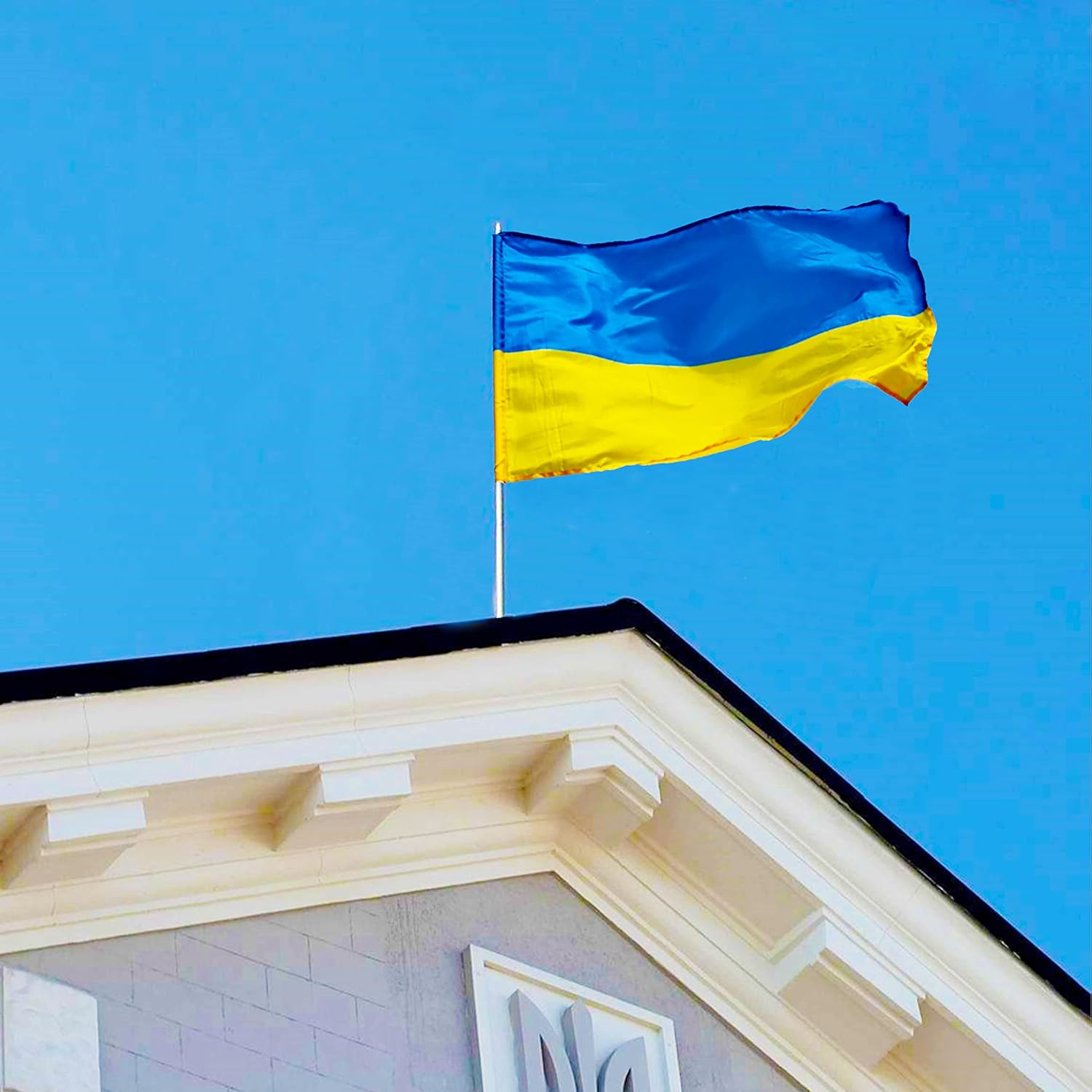 Flaga Ukrainy z Poliesteru – Odporna na Warunki Atmosferyczne, Mosiężne Przelotki, Różne Rozmiary 2