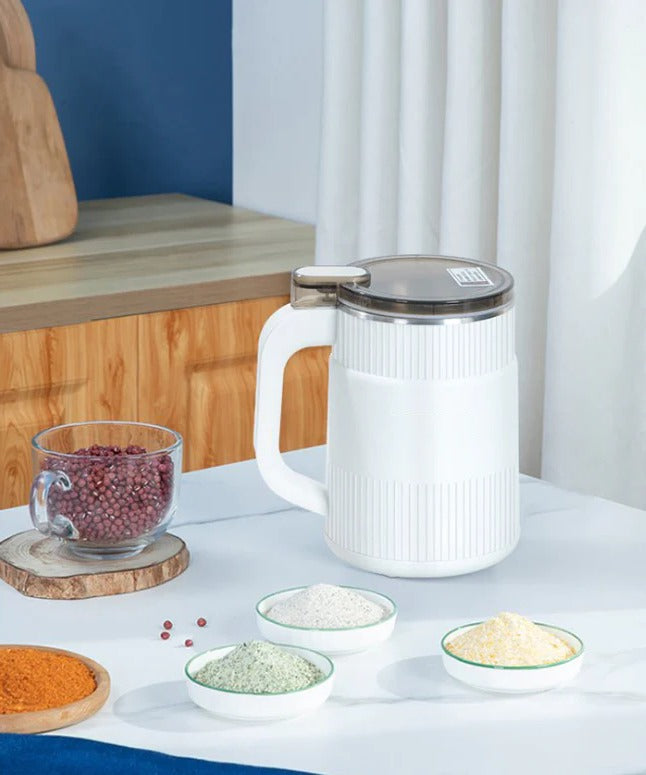 Kompaktowy Młynek do Mąki 1500W ze Stali Nierdzewnej - Wydajne Mielenie Ziaren 3