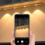 Lampa LED z Czujnikiem Ruchu do Szafy – Bezprzewodowa z Regulacją Jasności i Magnesem 10