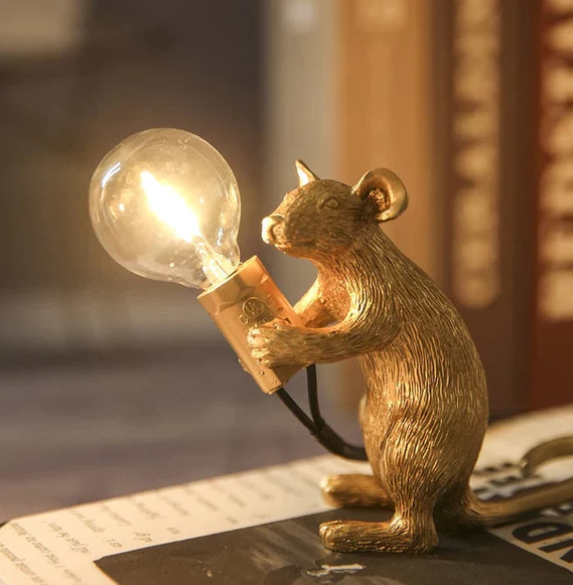 Lampa Stołowa Mouse - Unikalny Design do Salonów, Przytulne Oświetlenie