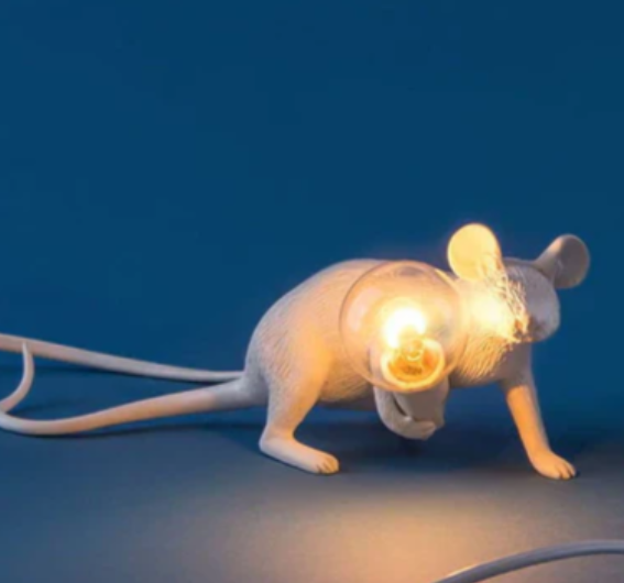 Lampa Stołowa Mouse - Unikalny Design do Salonów, Przytulne Oświetlenie