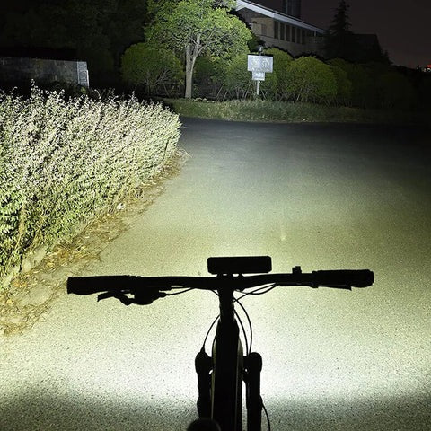 Lampka Rowerowa Przednia LED Mocna z Akumulatorem USB, Wodoodporna, Ultra Jasna 2