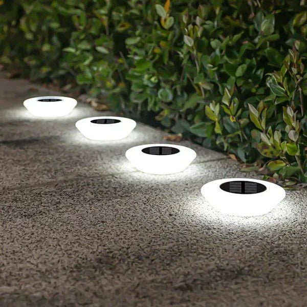 Lampy Zewnętrzne Solarne z Automatycznym Włączaniem – Zestaw 4 Sztuk, Odporne na Rdzę 1