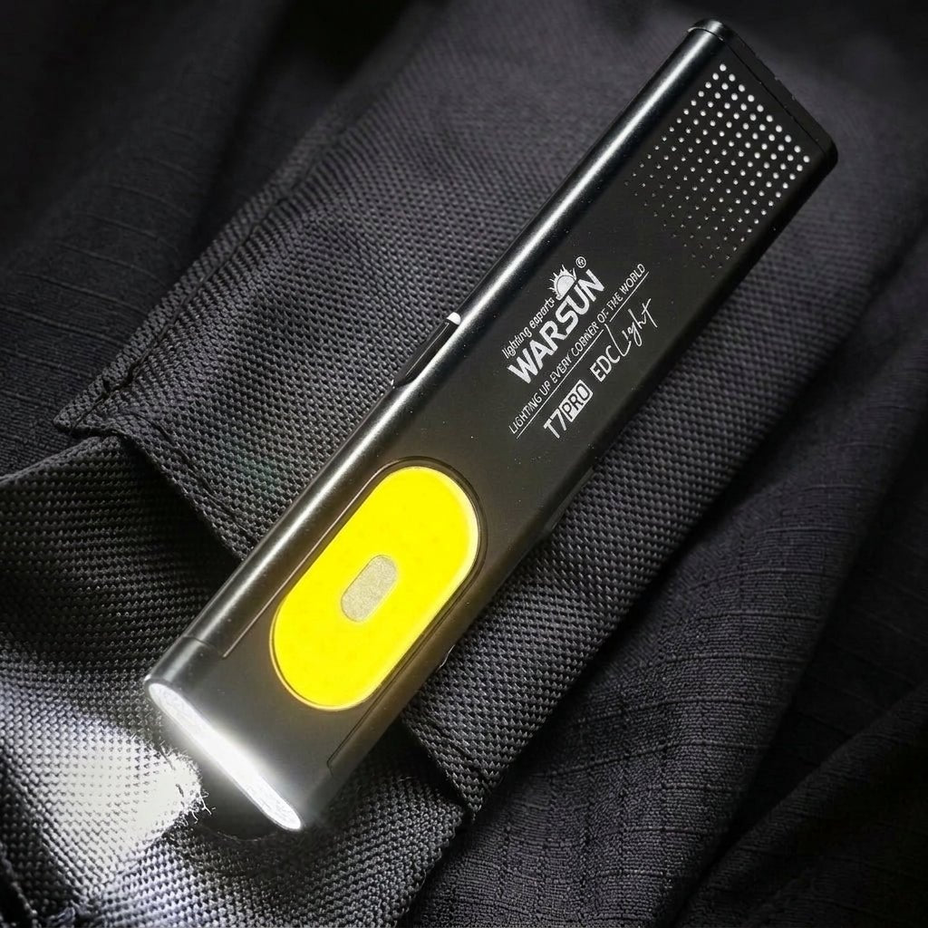 Latarka LED Akumulatorowa 650 Lumenów z Brelokiem i Magnetyczną Podstawą – Wodoodporna IPX4 1