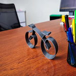 Minimalistyczna Rzeźba Rowerowa z Metalowego Drutu - Stylowy Akcent Dekoracyjny do Wnętrz 5