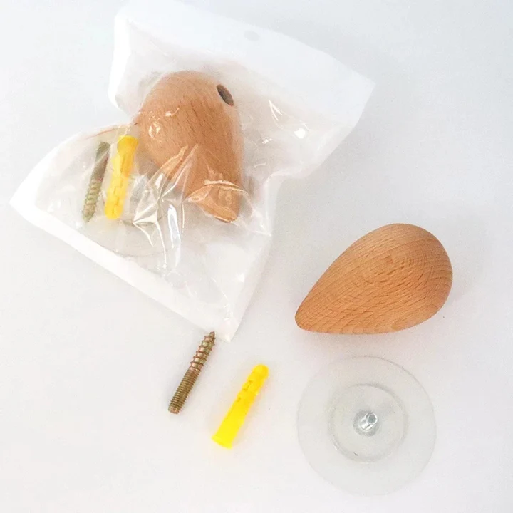 Minimalistyczny Uchwyt Ścienny z Litego Drewna Bukowego - Hak w Kształcie Kropli Wody 3