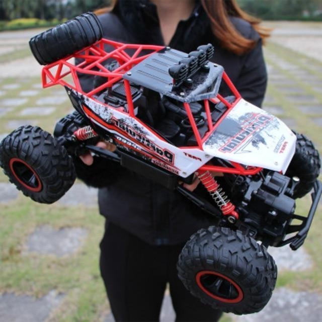 Monster Truck 4x4 - Zdalnie Sterowany Samochód Terenowy z Systemem Wstrząsoodpornym 2