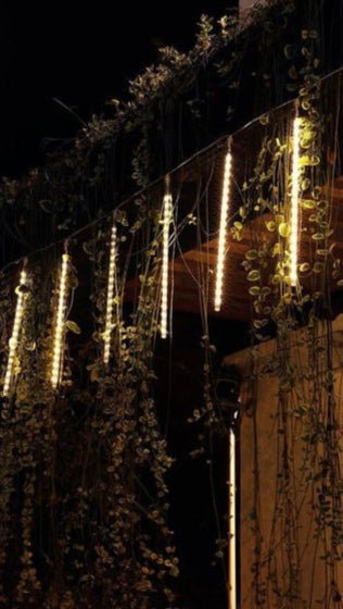 Oświetlenie Zewnętrzne LED Sopelki Kaskadowe – 8 Rurek 50 cm do Dekoracji Domu 6