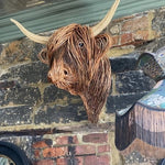 Ręcznie Wykonana Rustykalna Rzeźba Krowy do Montażu na Ścianie - Realistyczny Styl 63x53 cm 6
