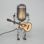 Robot Mikrofonowy z Lampą Gitarową – Metalowa Dekoracja Wnętrza w Stylu Retro 0