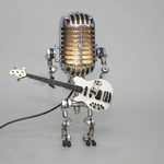 Robot Mikrofonowy z Lampą Gitarową – Metalowa Dekoracja Wnętrza w Stylu Retro 8