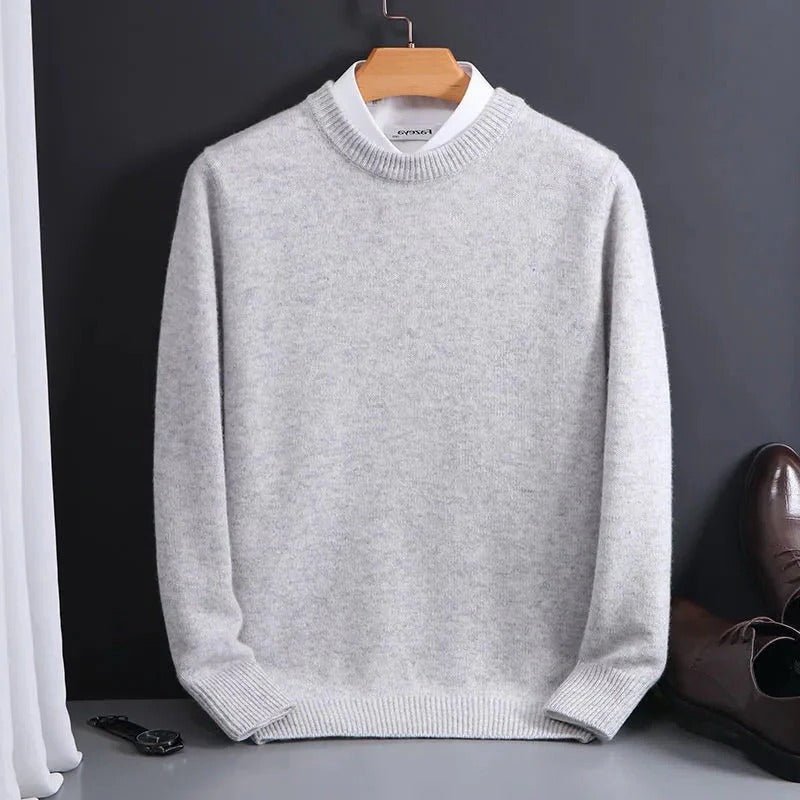 Sweter Męski z Miękkiego Materiału na Jesień – Dopasowany Krój, Okrągły Dekolt 4