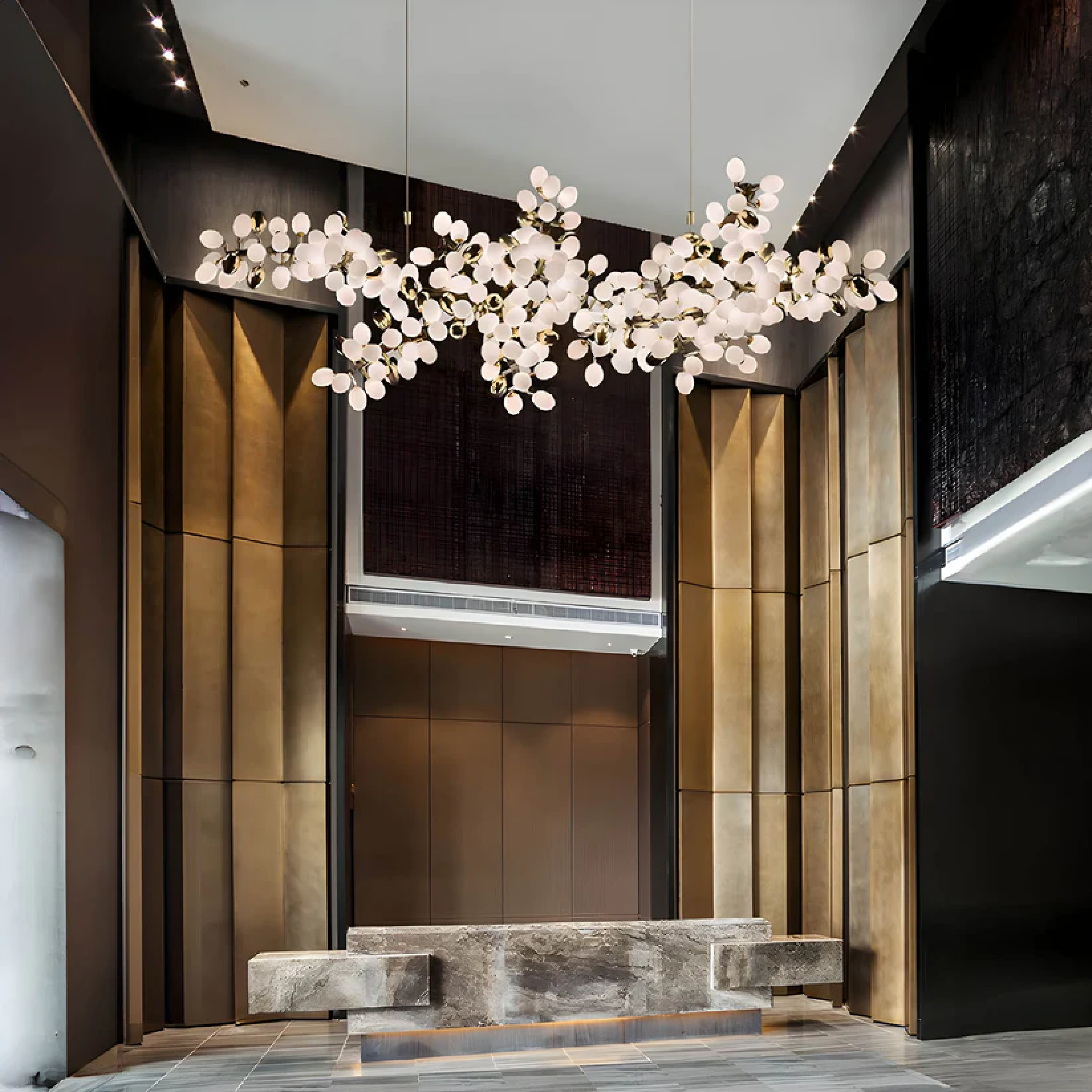 Żyrandol Kryształowy LED Do Salonu - Kwiatowy Design, Regulowana Wysokość, Eleganckie Oświetlenie 3